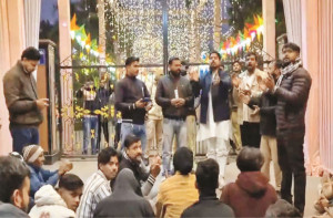  کرسمس پر  بھگوا تنظیموں کی دھینگا  مشتی ،مودی سرکار خاموش تماشائی  