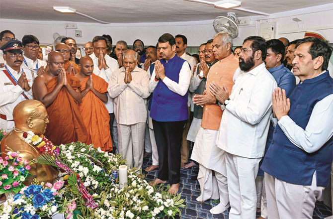 A function was held at Chetiya Bhoomi in Dadar to mark the Mahapari Nirvana Diwas of Dr. Babasaheb. (PTI)