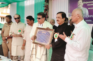 ڈاکٹر ثناء اللہ گھرٹکر کی خدمات کا اعتراف، ’مروڈ رتن‘ سے نوازا گیا