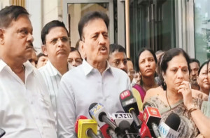 نئے لوگوں کی آمد کے سبب بی جےپی میں خانہ جنگی 