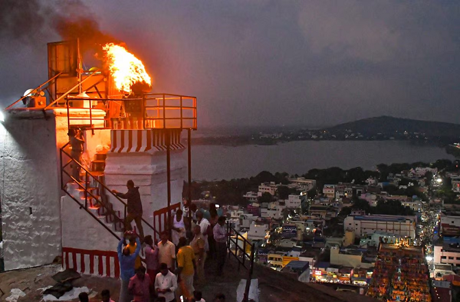 ۱۹۲۰ء سے اقلیتی برادری مشکلات کا شکار: تھروپارن کنڈرم درگاہ کا موقف