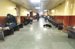 اسپتالوں میں عملہ کی کمی سےمریض پریشان