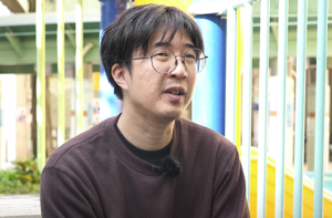 ہانگ کانگ: آتشزدگی میں بچنے والے ولیم لی ’’ہیرو‘‘ کہلائے جانے سے خفگی کا شکار