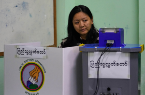 میانمار کے متنازعہ انتخابات کا پہلا مرحلہ مکمل، عالمی سطح پر’’بیہودہ تماشا‘ قرار