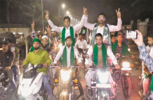 ناندیڑ کی سیاست میں دل بدلی سے زبردست سیاسی ہلچل