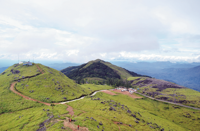 Such a beautiful and captivating view can be seen from the Ponmadi View Point. Picture: INN