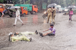 شہرومضافات میں بارش سے اموات کینسر کی اموات کے برابر!