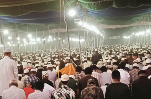 ممبرا:بارگاہِ ایزدی میں رقت آمیز دعا پر تبلیغی اجتماع ختم  