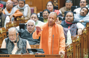 یوپی اسمبلی میں ہنگامہ، اہم مسائل پر گفتگو 