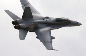 امریکی جنگی طیاروں کی وینزویلا کے قریب پرواز، کشیدگی میں اضافہ