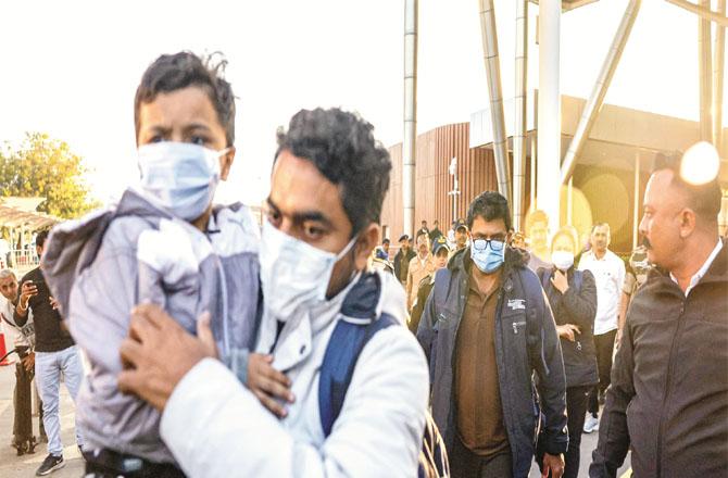 The issue of inhumane treatment of people deported from the US is continuing. (Photo: PTI)