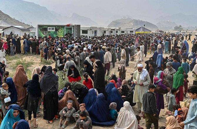 Afghan refugees. Photo: INN.