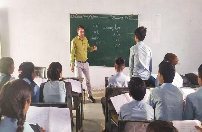 There is a significant number of Urdu learners in Rajasthan`s schools, but the BJP government is ready to fight back.