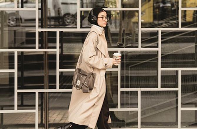 The new year gives women an opportunity to push themselves from better to better. Photo: INN.