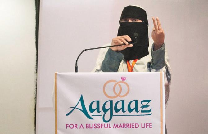 Dr. Khan Mubashera Firdous expressed her views. Photo: INN