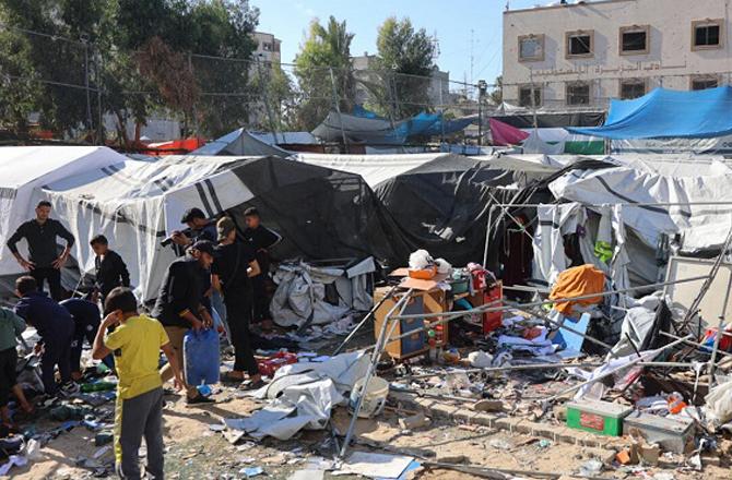 Timely delivery of medical and housing aid is essential in Gaza. Photo: INN.