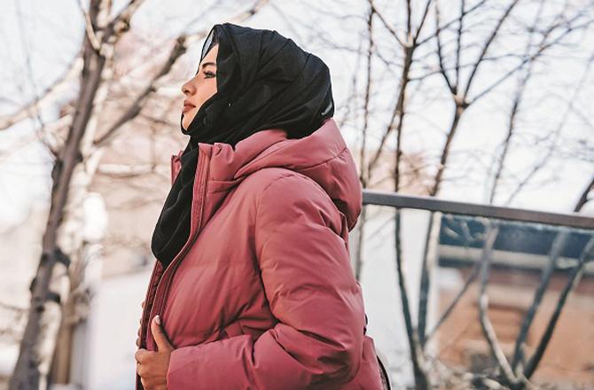 Women should take care of their mental health, avoid things that cause mental confusion. Photo: INN.