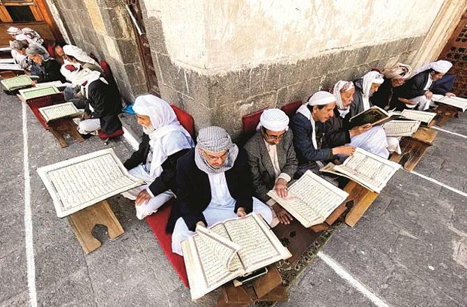 The basic call of the Quran is that man should become a servant of Allah and dedicate his worship and obedience to Allah alone. Photo: INN