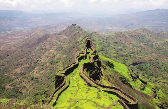 A magnificent view of Torna Fort can be seen. Photo: INN