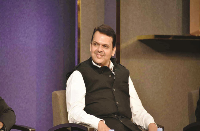 Nishinkanth Dubey`s statement has put Devendra Fadnavis in trouble