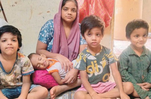 سونالی بنجارے کو بچانے والے شہزاد شیخ کے اہل خانہ ۵۰؍دن بعد بھی مدد کے منتظر