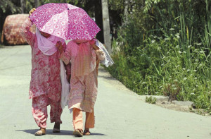 وادیٔ کشمیر شدید گرمی کی لپیٹ میں، سری نگرنے جموں کو بھی پیچھے چھوڑ دیا
