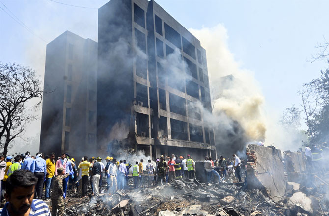 The accident was so horrific that the entire building was destroyed and ambulances lined up to evacuate the victims.