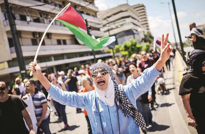 Protest scene outside the Israeli embassy in Athens, Greece. Photo: Agency