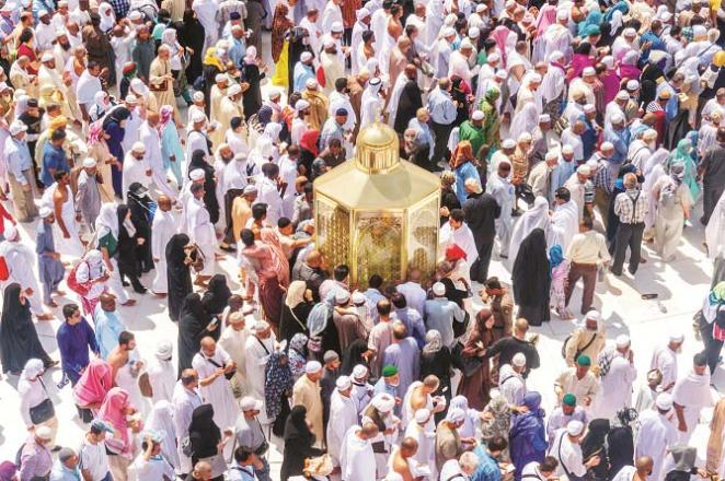 At the end of the thirteenth verse, there is an Abrahamic prayer of blessings for the sanctuary, its people, and for one`s descendants. Photo: INN
