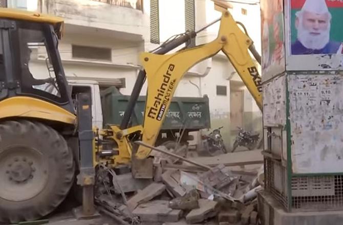 Residents are panicking about the demolition of their homes. Photo: INN.