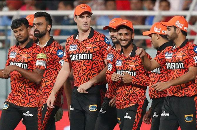 Sunrisers Hyderabad team is ready to face Delhi. Photo: INN.