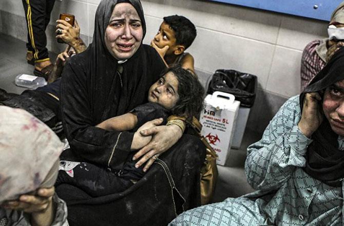 This photo illustrates the plight of Gaza`s women: INN