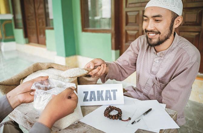 Eight expenditures of Zakat are mentioned in Surah At-Tawbah. Photo: INN