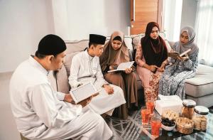 تعطیلات میں بچوں کی خصوصی تربیت پر توجہ دیں