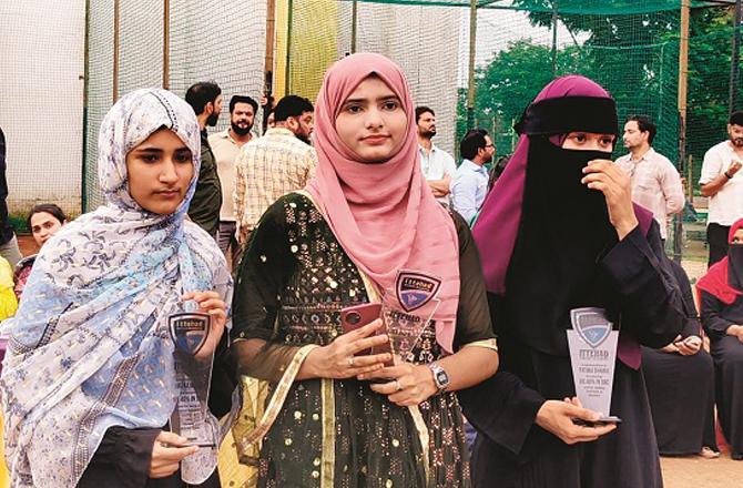 Topper students in the SSC exam (left to right) Hajra, Azra and Fatima Sheikh. Photo: INN