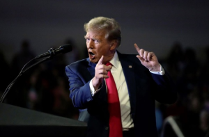 ٹرمپ انتظامیہ ۱۹؍ ممالک کے گرین کارڈ ہولڈرز کی دوبارہ جانچ کرے گی