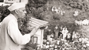 ’’تھا جدا سب سے مرے عشق کا انداز سنو!‘‘