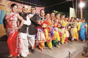 گنگارام گاونکر مالونی تھیٹر کا مرکزی کردار تھے