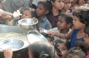 دنیا سے بھوک کے خاتمے کیلئے دفاعی بجٹ کا محض ایک فیصد درکار: ورلڈ فوڈ پروگرام