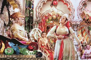 ہندوستانی فلمیں، مکالمے، نغمے اور اُردو 