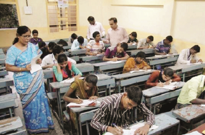 One lakh 62 thousand teachers of the state will have to pass TET. Photo: INN