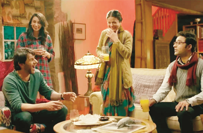 The main characters of the film can be seen in a scene from the film `Lord Curzon`s Mansion`. Photo: INN