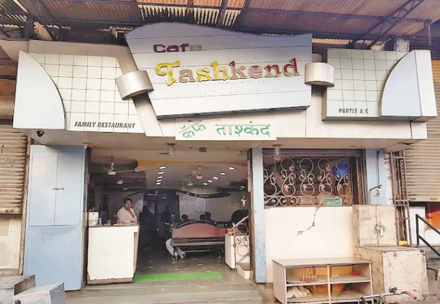 This restaurant has a traditional style both inside and out. Photo: INN