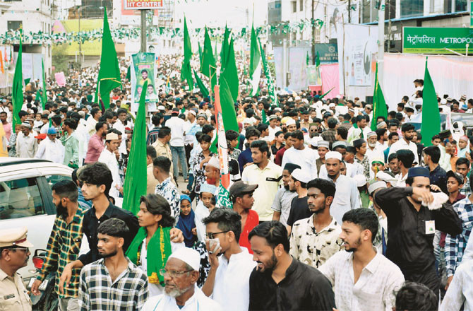 Youth in Nanded with green flags
