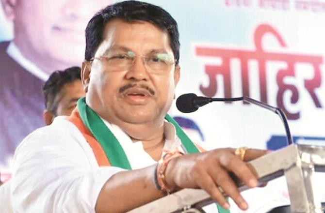 Congress leader Vijay Wadetiwar called the GR regarding Hyderabad Gazette harmful for the OBC community. Photo: INN.