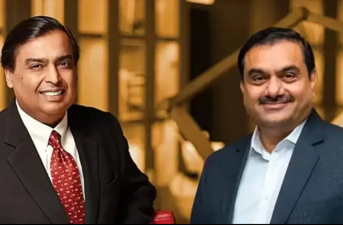 Mukesh Ambani And Gautam Adani.Photo:INN