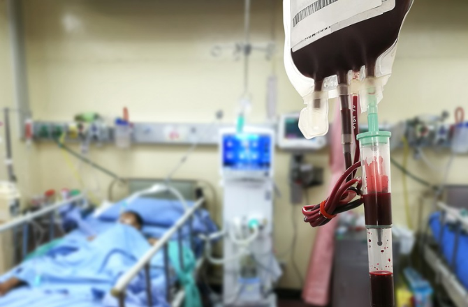 امریکہ: ’غیر ویکسین شدہ‘ خون کی مانگ میں اضافہ، ماہرین نےاسکے خطرات سےخبردار کیا