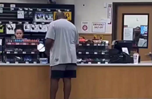 نصف سے زیادہ امریکیوں کا کہنا ہے کہ ان کی مالی حالت خراب ہو رہی ہے: سروے