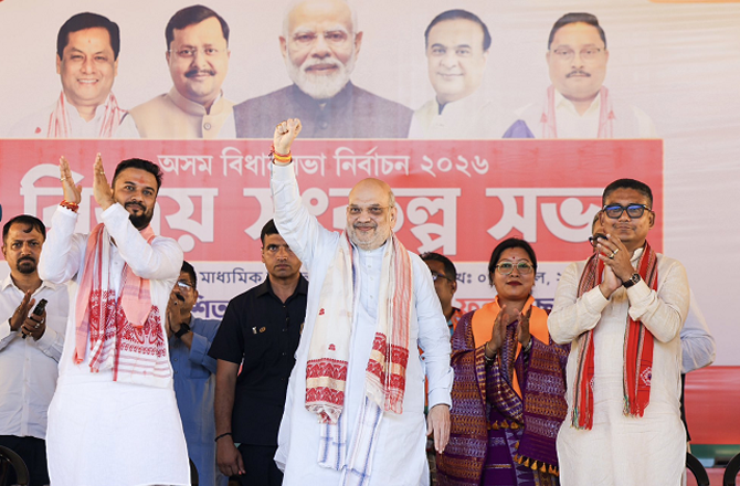 آسام الیکشن: مسلمانوں اور اپوزیشن لیڈر کے غلط معلومات پر مبنی اے آئی ویڈیوز