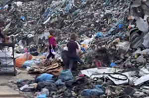 غزہ میں کوڑے کرکٹ کے بحران کے باعث ماحولیاتی اور صحت کی تباہی کا خطرہ